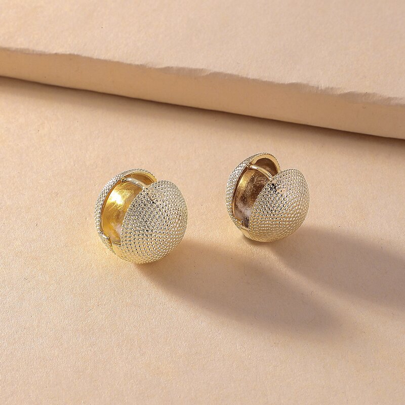 

1pair Metal Ball Design Stud Earrings, Gold