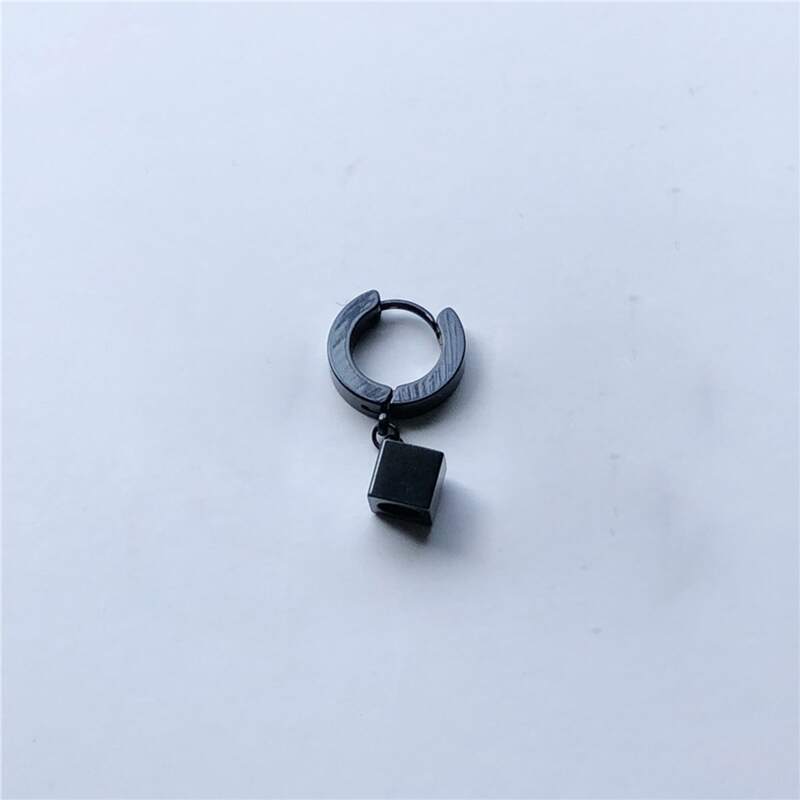 

1pc Guys Geometric Decor Drop Earring, Black