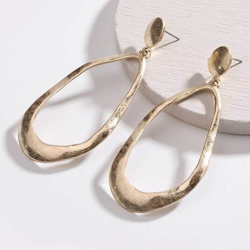 

Metal Water Drop Earrings, Gold