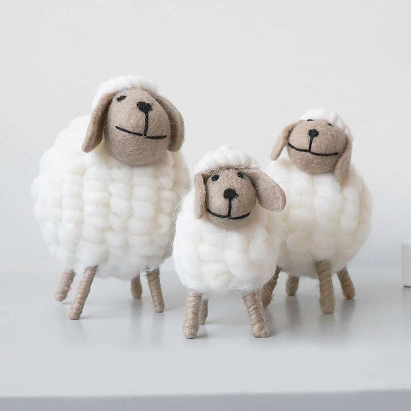 

1pc Sheep Design Decorative Object, White