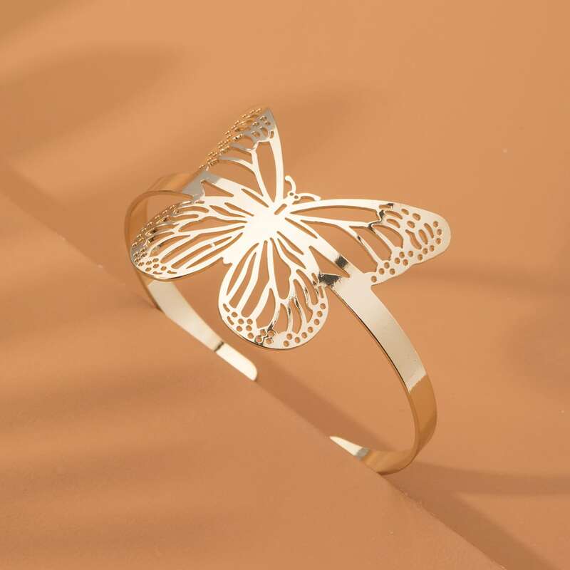 

Hollow Out Butterfly Decor Bracelet, Gold