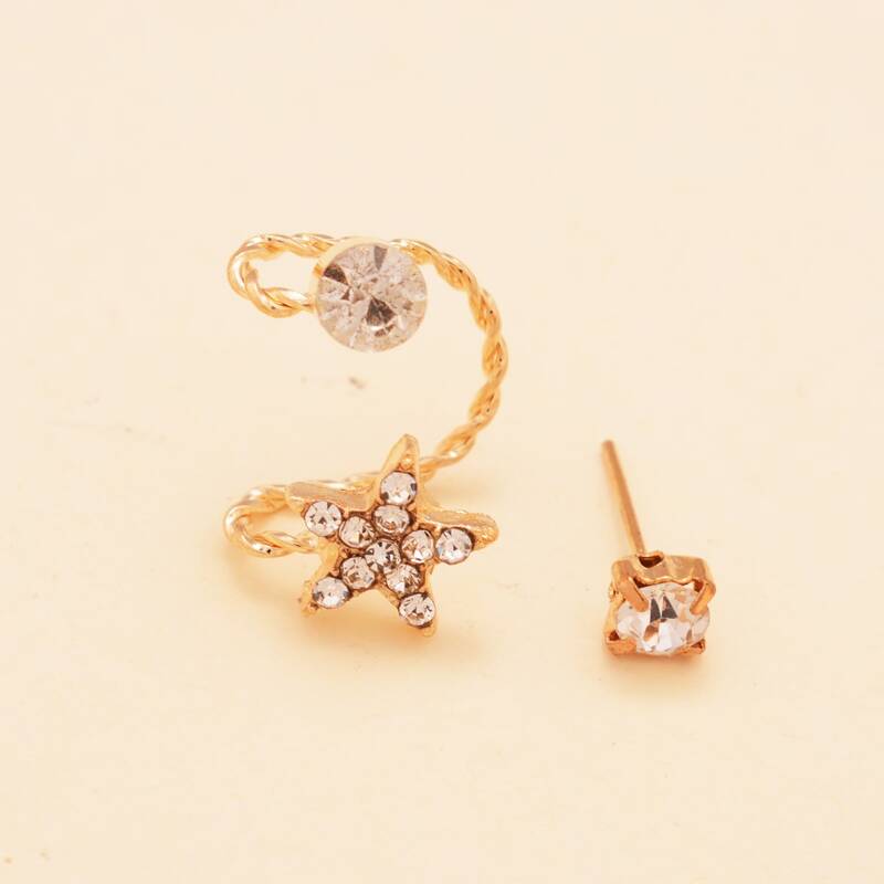 

1pc Rhinestone Stud Earring & 1pc Star Ear Cuff, Gold