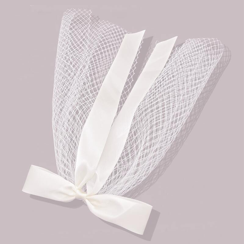 

Mesh Bow Knot Hair Clip, White