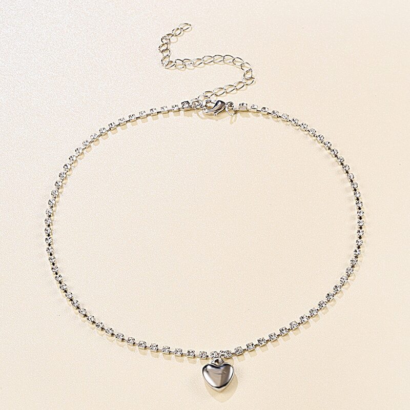 

Rhinestone Heart Necklace, Silver