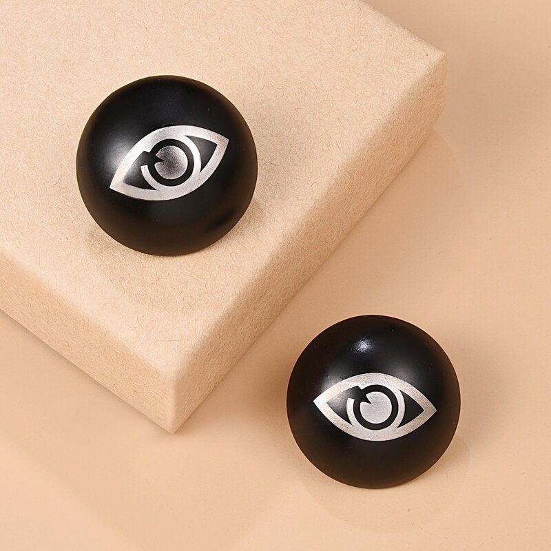 

Guys Figure Graphic Earrings, Black