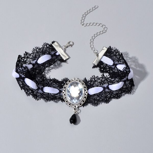 

Gemstone Hollow Out Choker, Black