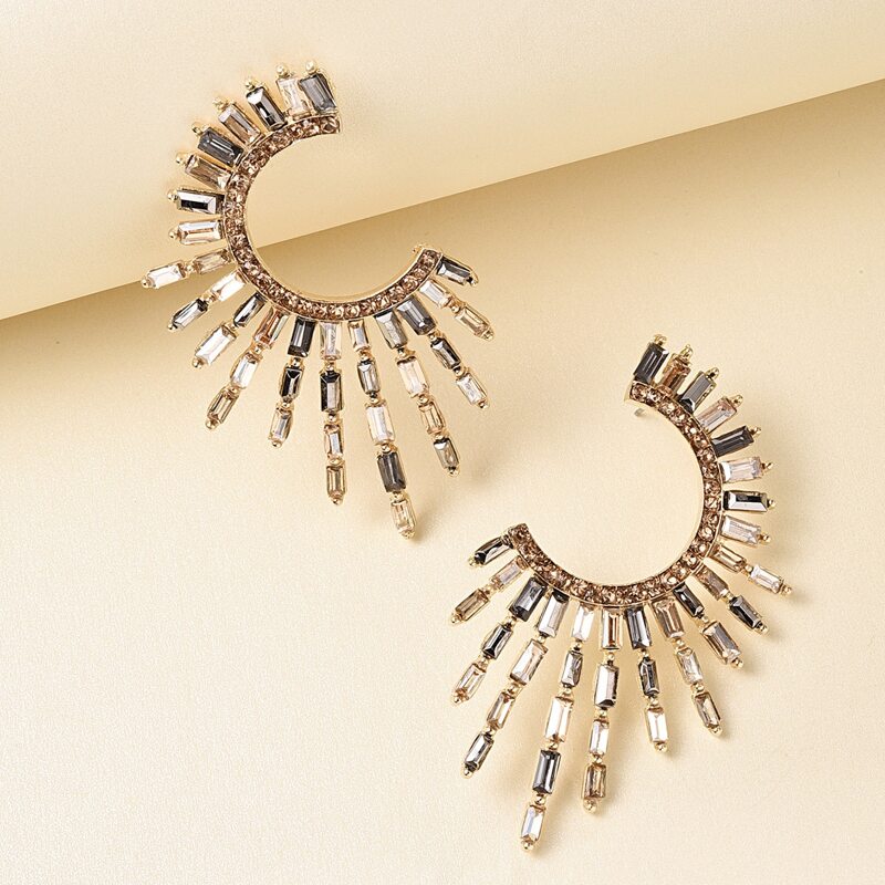 

1pair Asymmetric Rhinestone Engraved Drop Earrings, Multicolor