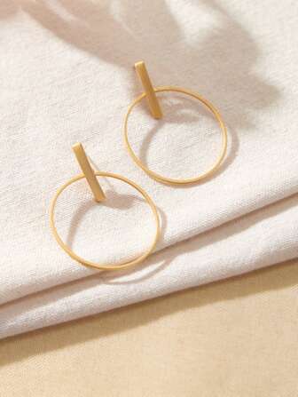 اقراط هندسي بقص مجوف