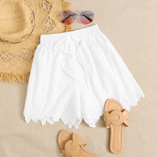 

Asymmetrical Hem Knot Front Schiffy Shorts, White