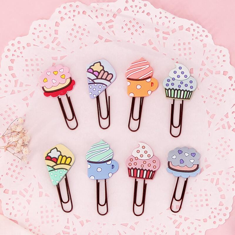 

4pcs Cartoon Paper Clip Design Random Bookmark, Multicolor