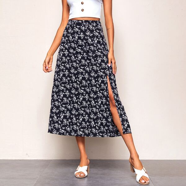 

Split Thigh Ditsy Floral Skirt, Black and white