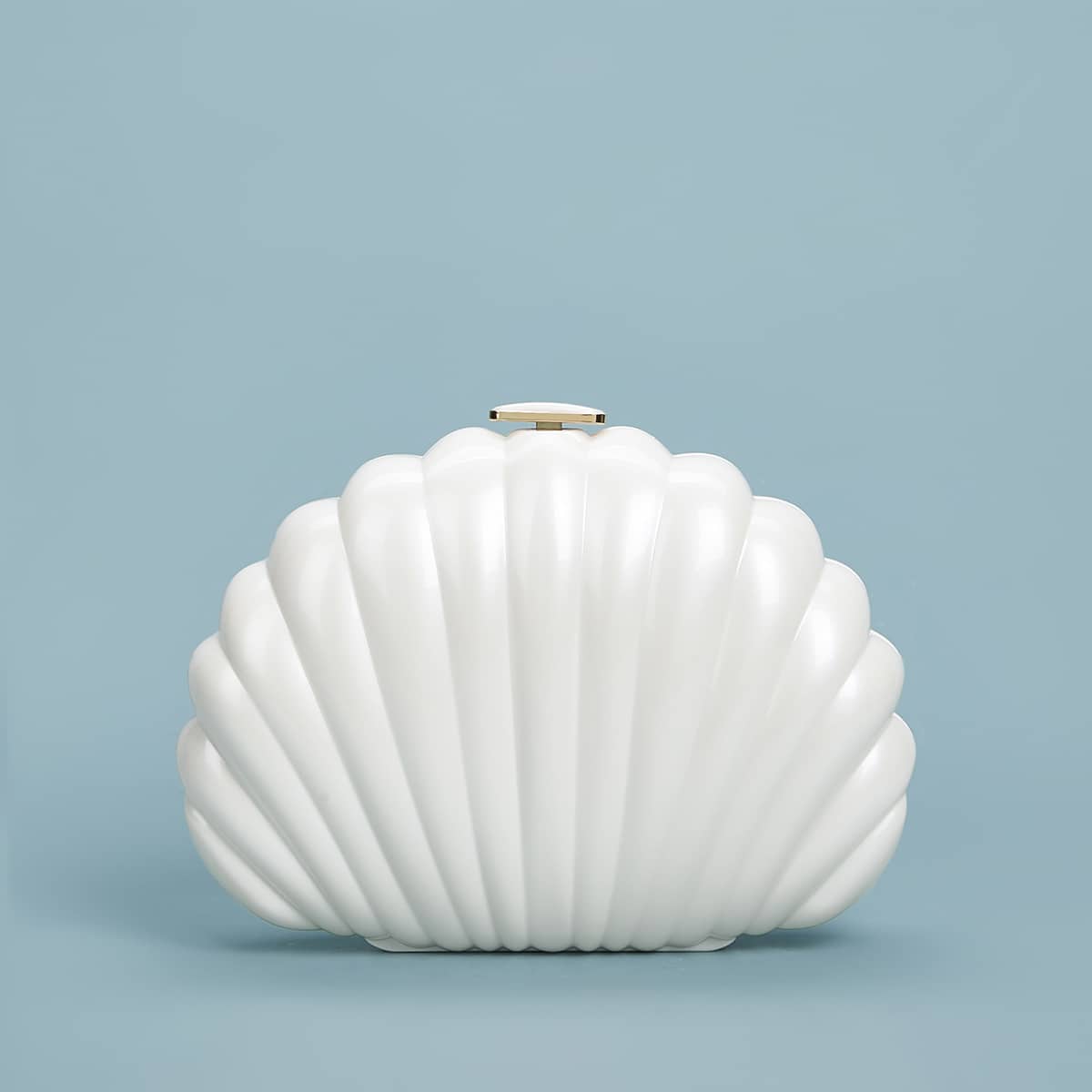 

Shell Shaped Clip Top Clutch Bag, White