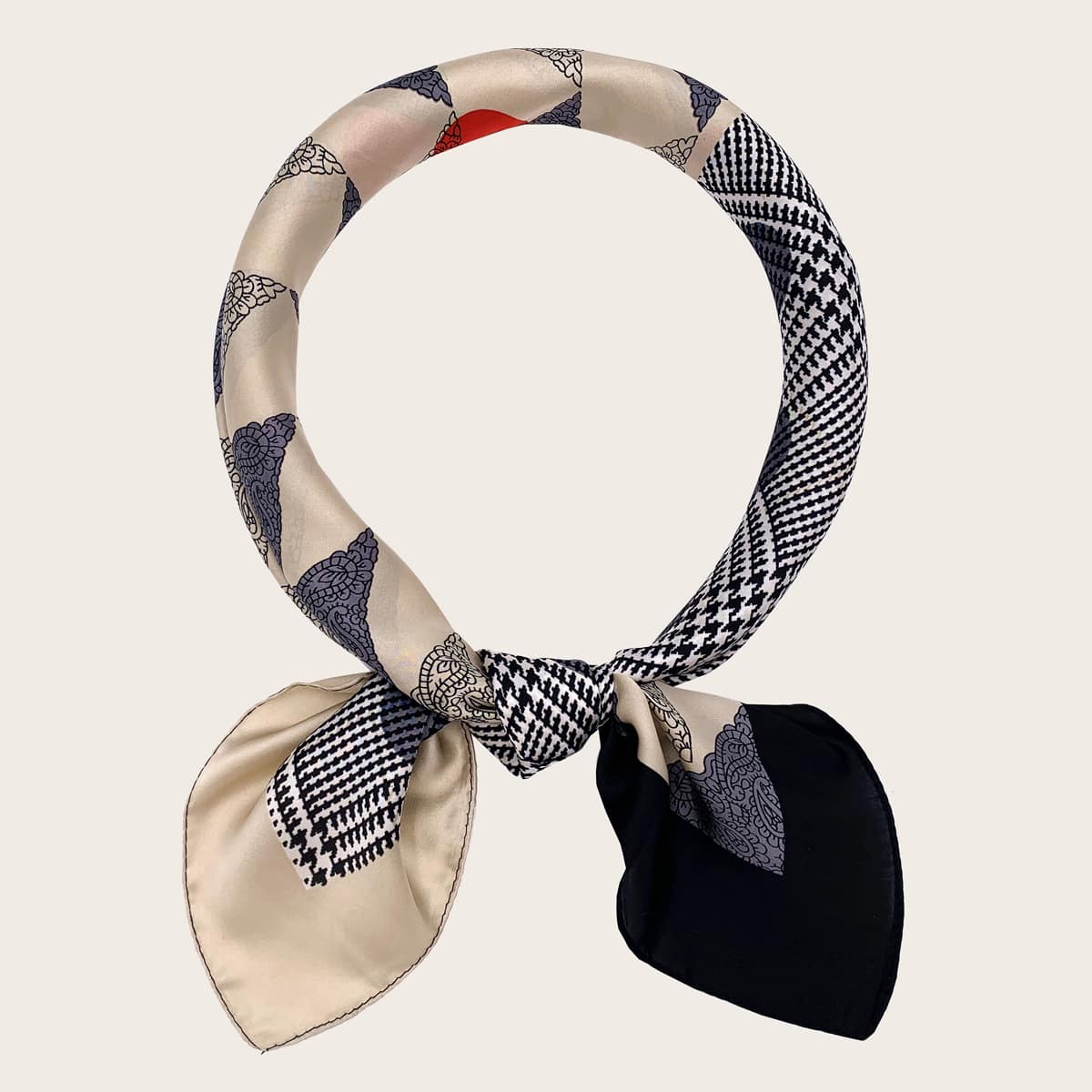 

Houndstooth Pattern Bandana, Multicolor