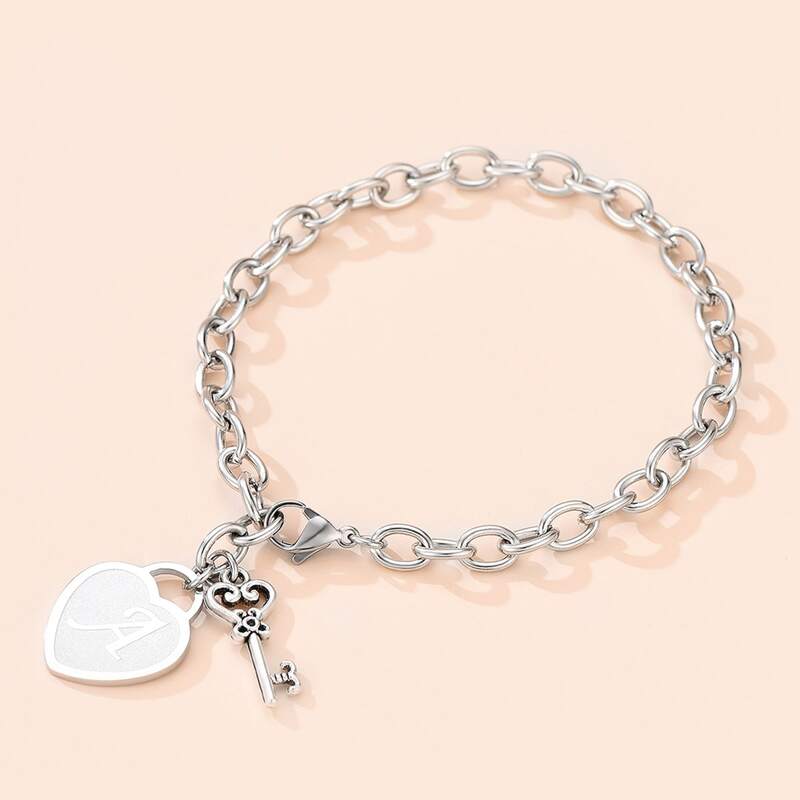 

Heart Charm Bracelet, Silver
