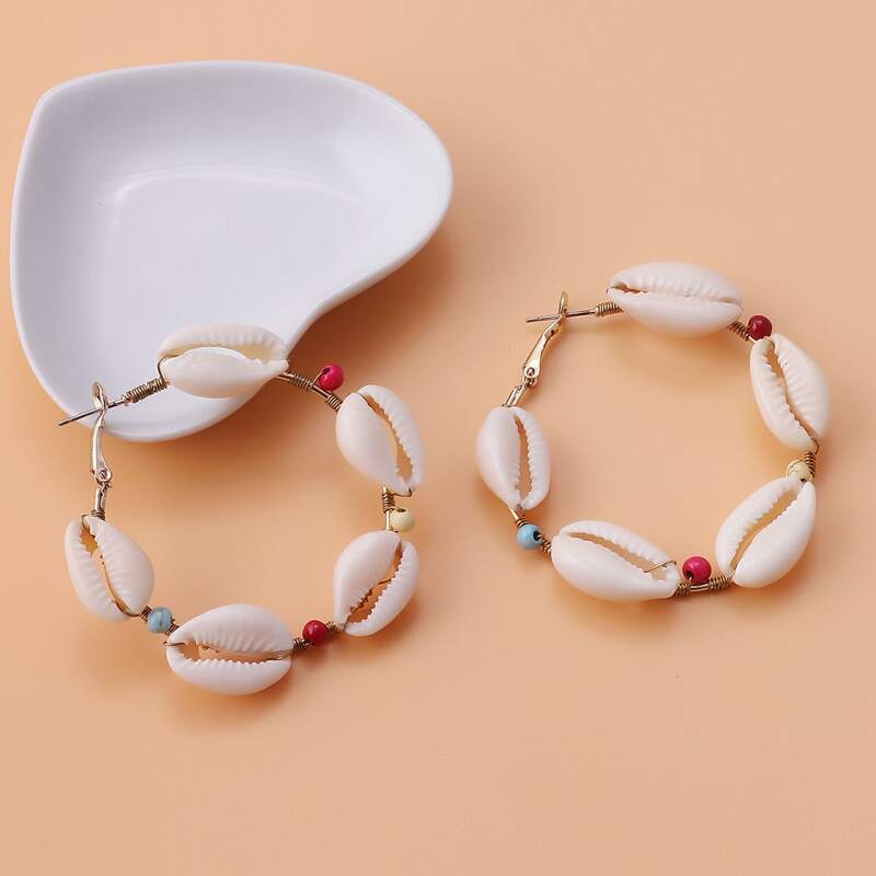 

Shell Decor Hoop Earrings, White