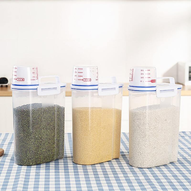 

Portable Rice Bucket With Measuring Cup