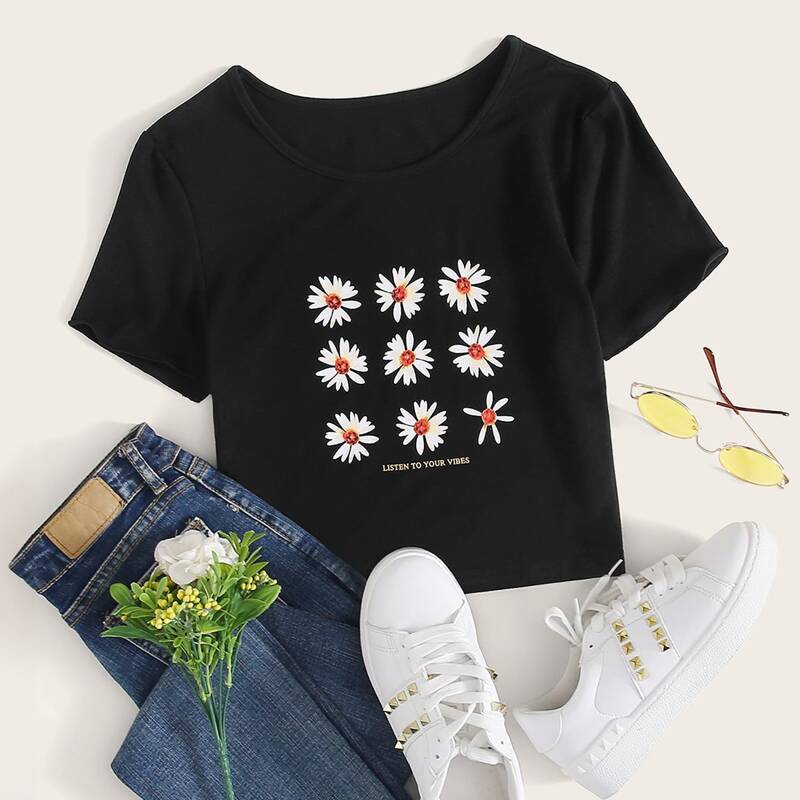 

Daisy Graphic Tee, Black