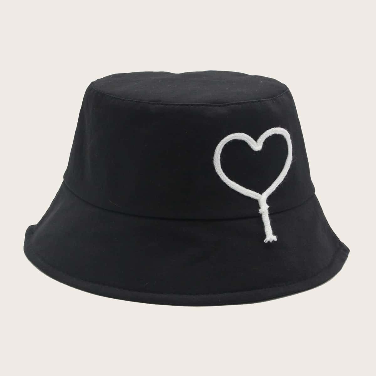 

Heart Design Bucket Hat, Black