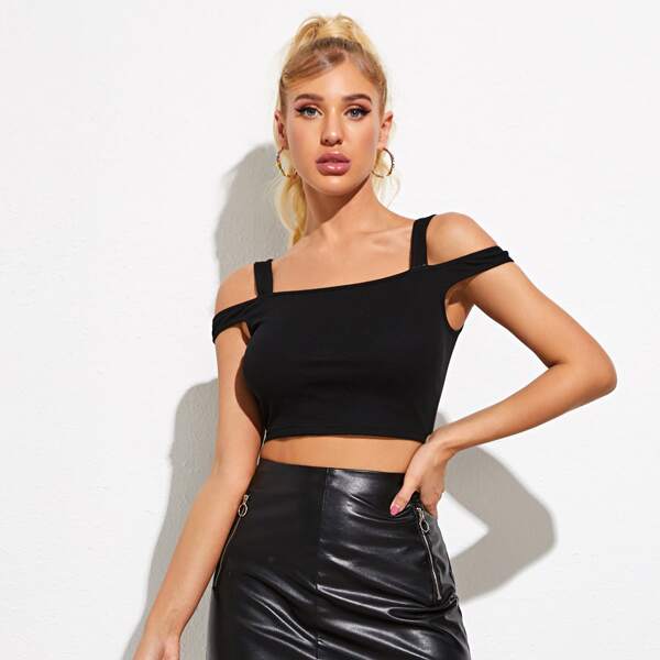 

Cold Shoulder Rib-knit Top, Black