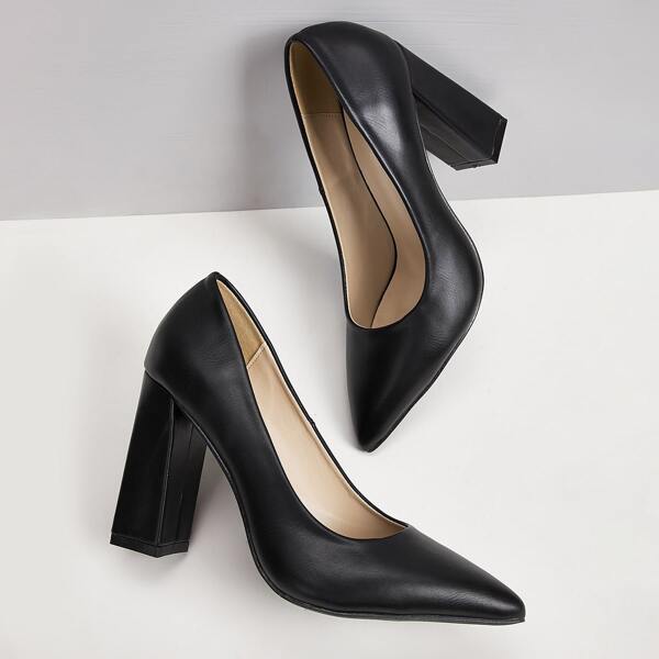 

Point Toe Chunky Court Heels, Black