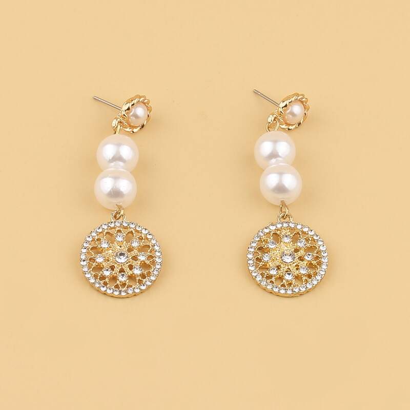 

Rhinestone Engraved Drop Earrings, White