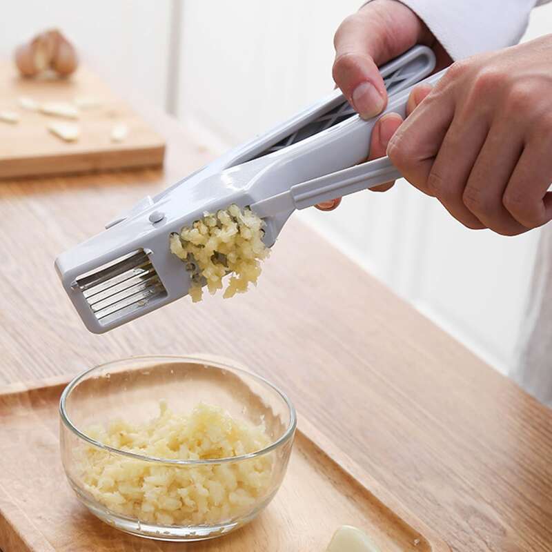 

Kitchen Garlic Press, Multicolor