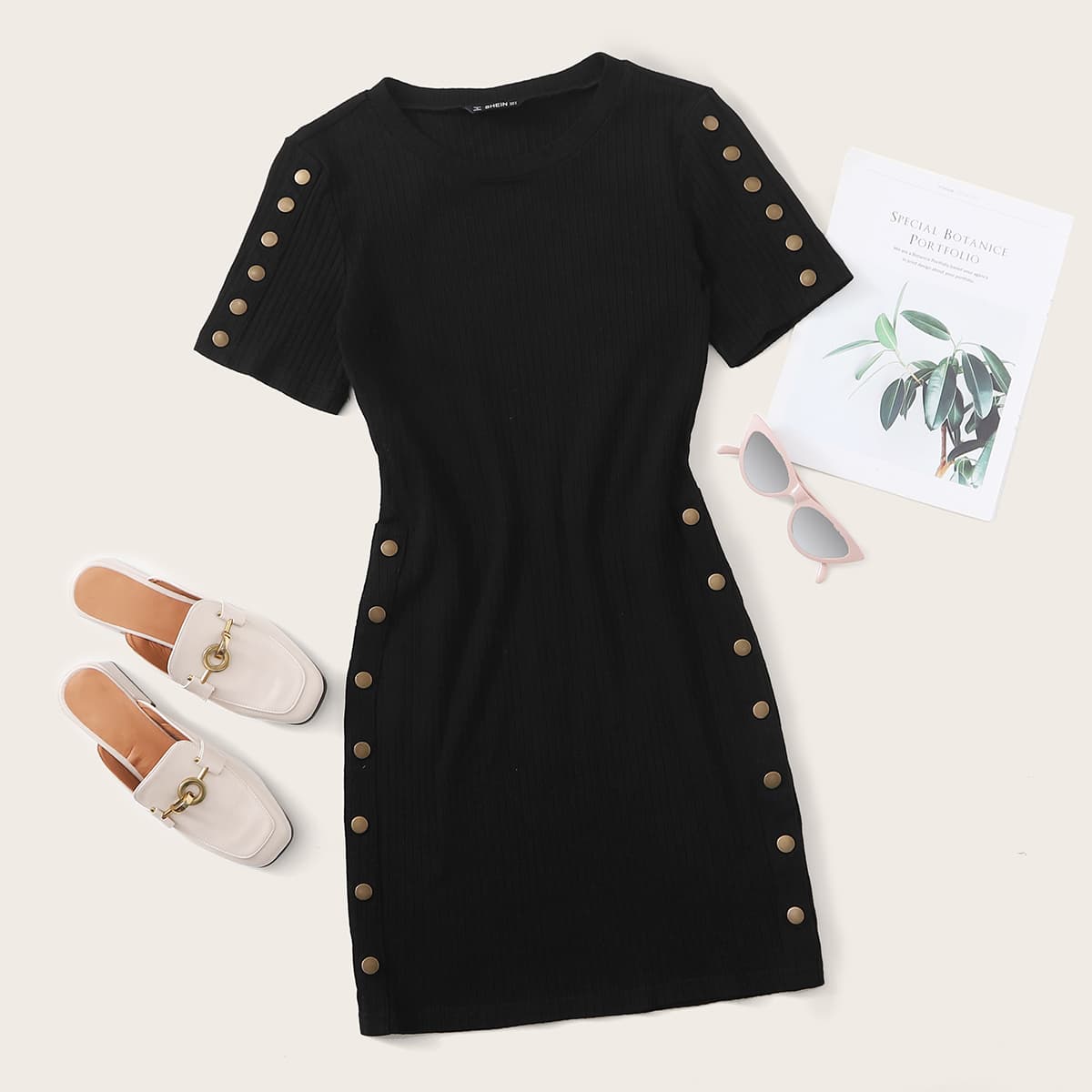 

Button Detail Rib-knit Dress, Black