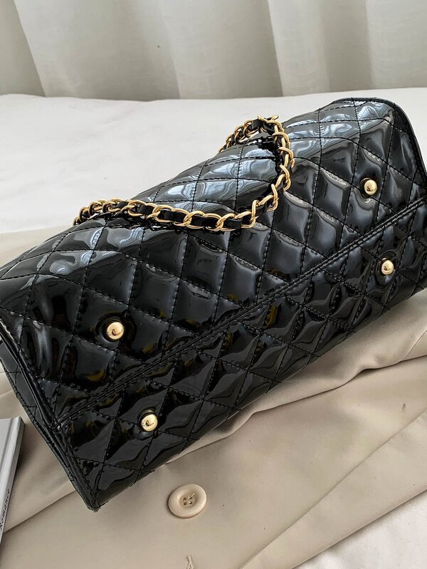 Random Twist Lock Quilted Chain Bag SHEIN USA