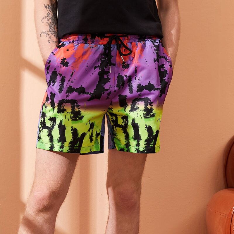 

Guys Tie Dye Drawstring Waist Shorts, Multicolor