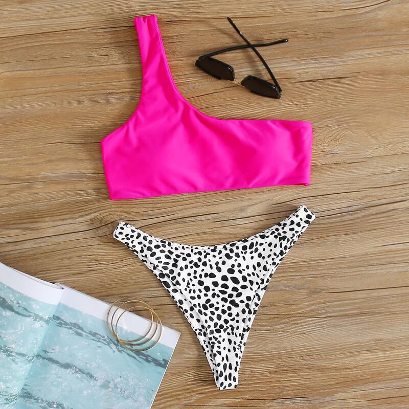

Dalmatian One Shoulder High Leg Bikini Swimsuit, Multicolor