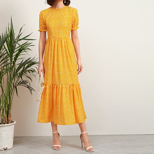 

Ditsy Floral Ruffle Hem Dress, Yellow