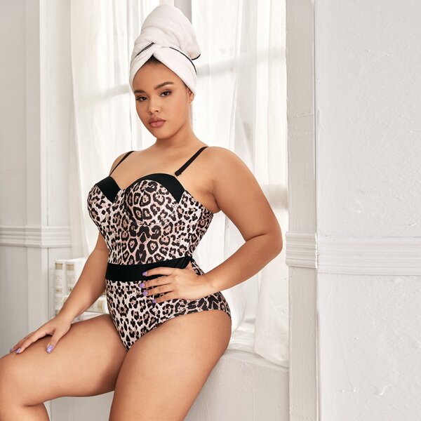 

Plus Leopard Underwire One Piece Swimsuit, Multicolor