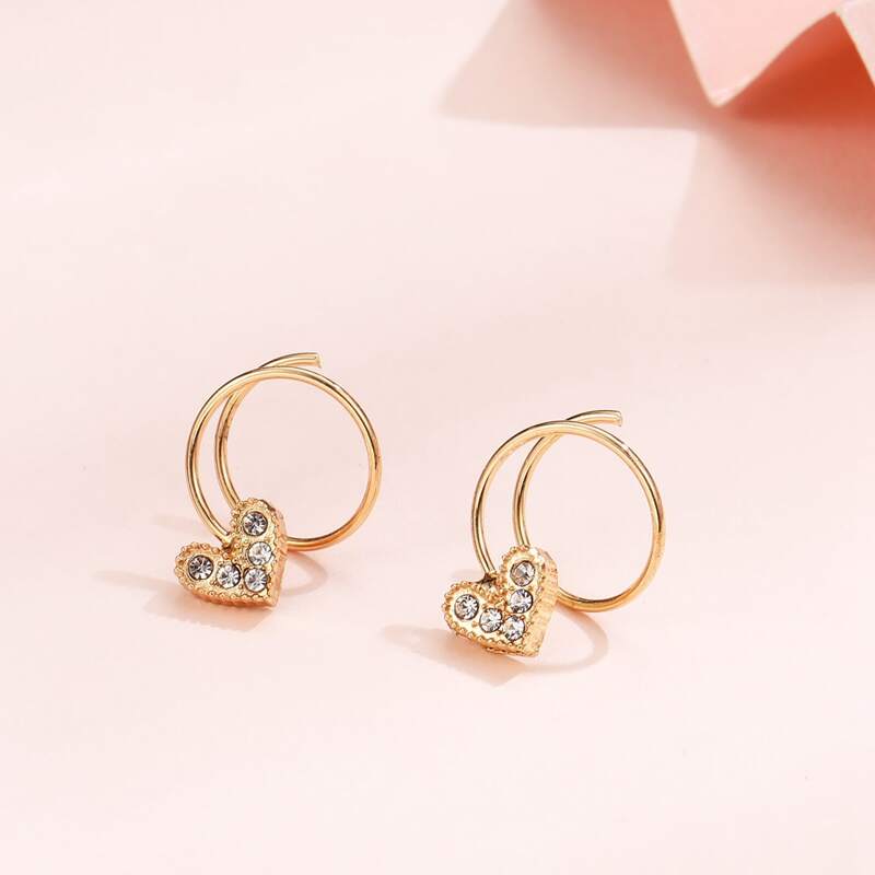 

Rhinestone Heart Earrings, Gold