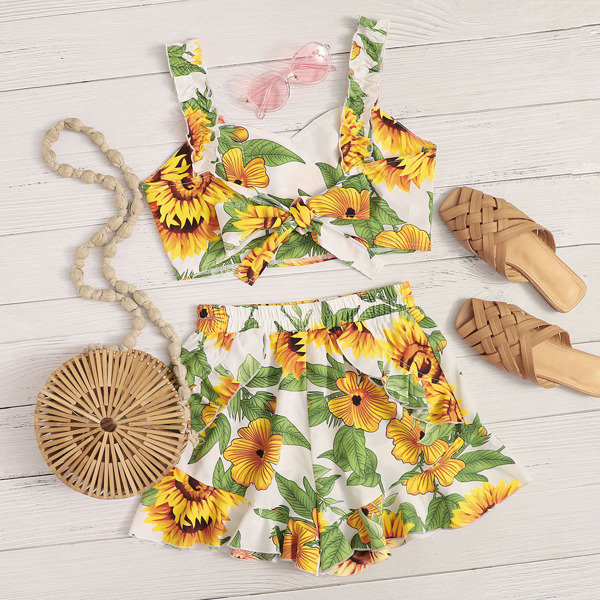 

Tie Back Sunflower Print Cami Top With Ruffle Shorts, Multicolor