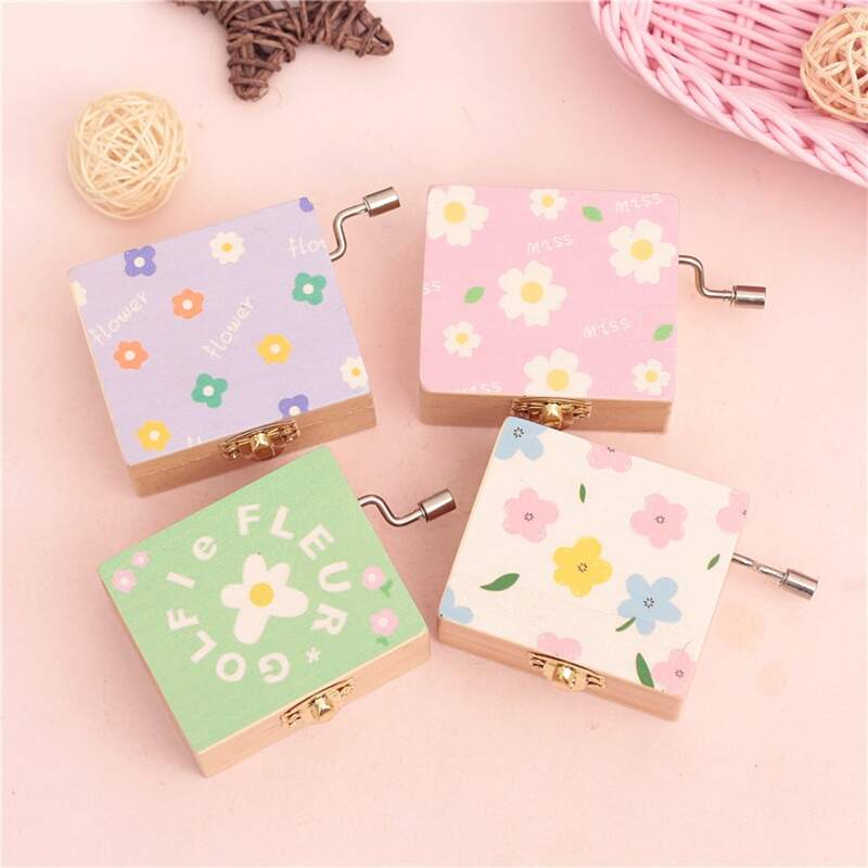 

1pc Cute Hand Crank Music Box, Multicolor