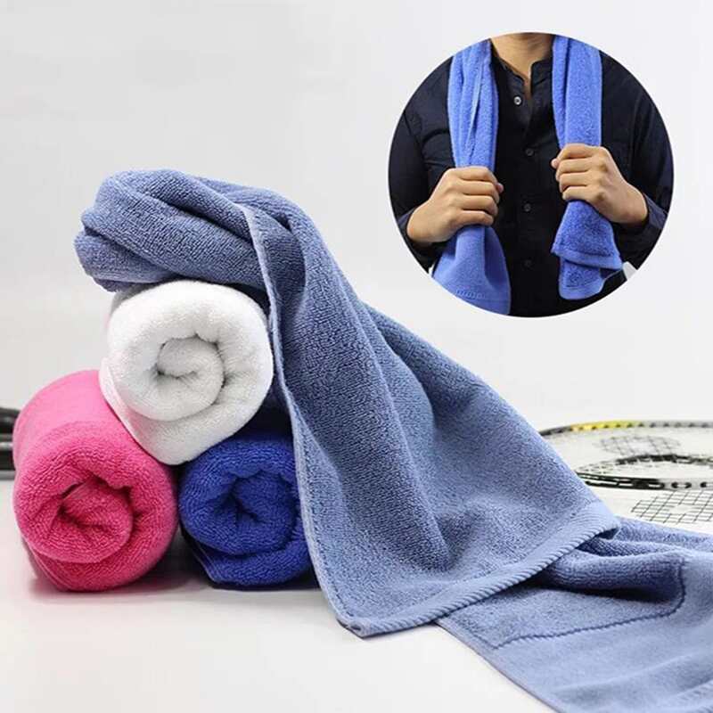 

1pc Solid Sporty Towel, Multicolor