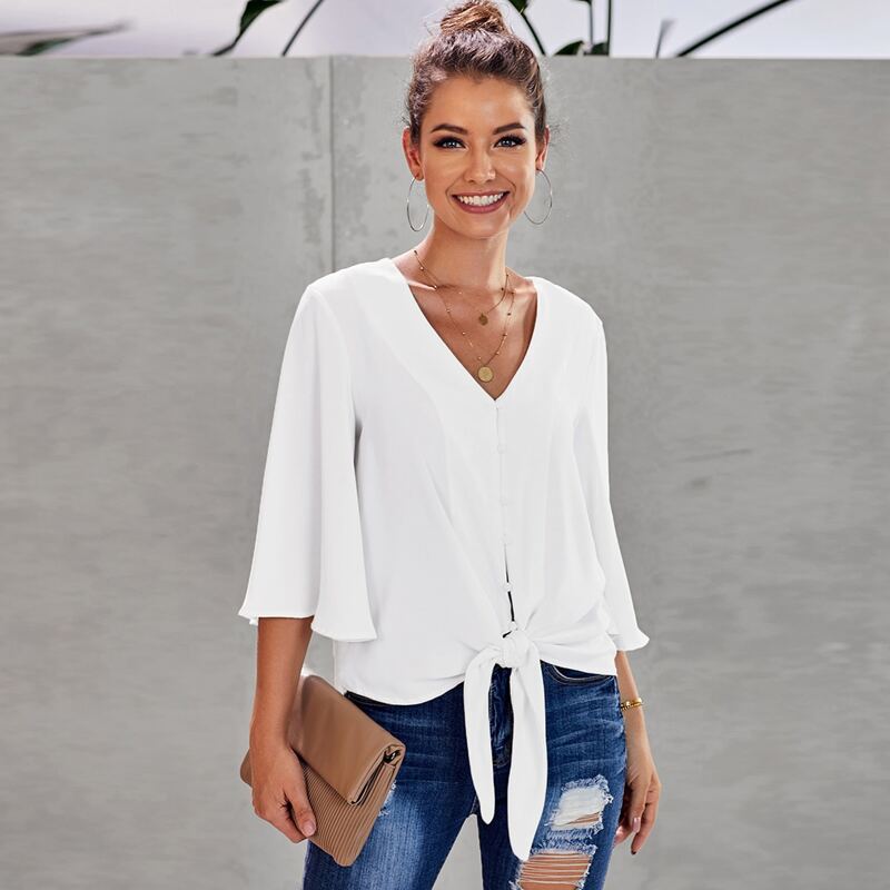 

Button Front Knotted Hem Blouse, White