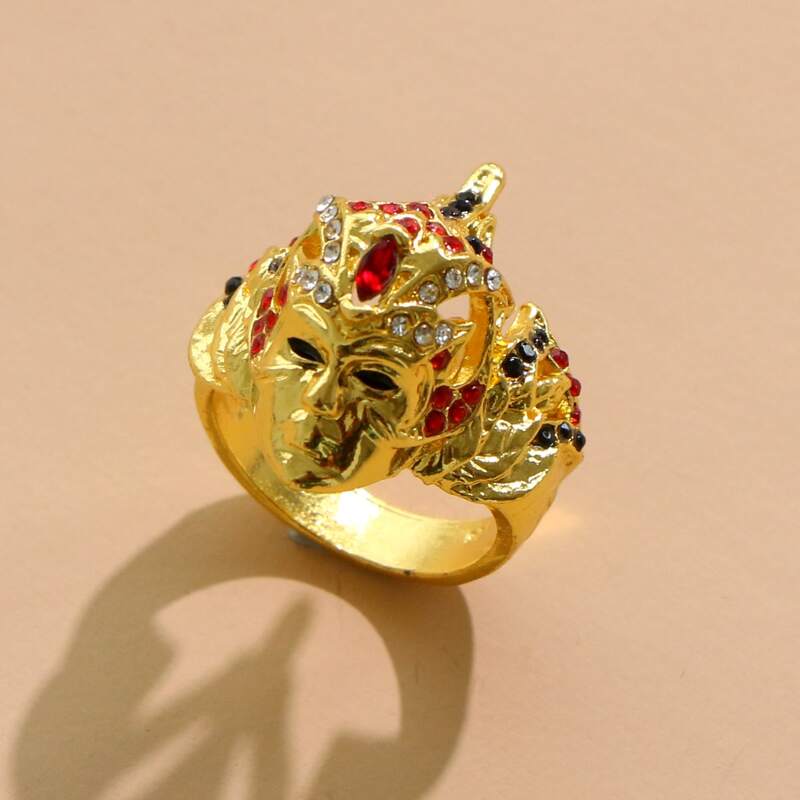 

Rhinestone Engraved Ring, Gold