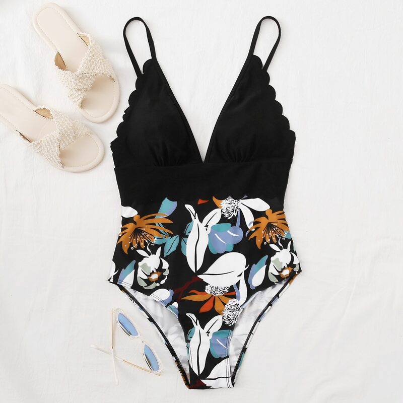 

Floral Scallop Trim One Piece Swimsuit, Multicolor