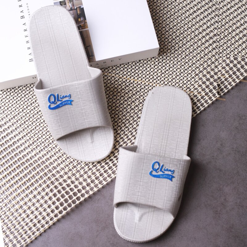 

Guys Letter Graphic Slippers, Grey