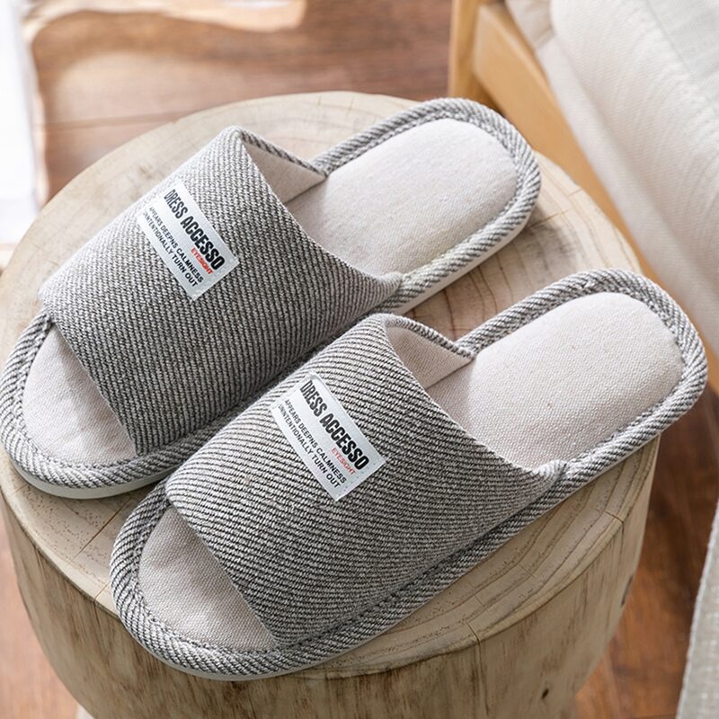 

Guys Open Toe Letter Graphic Slippers, Grey