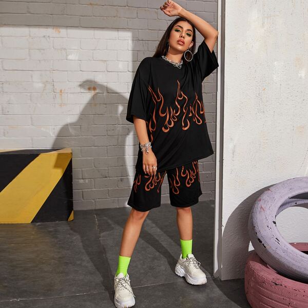 

Drop Shoulder Fire Print Longline Tee, Black
