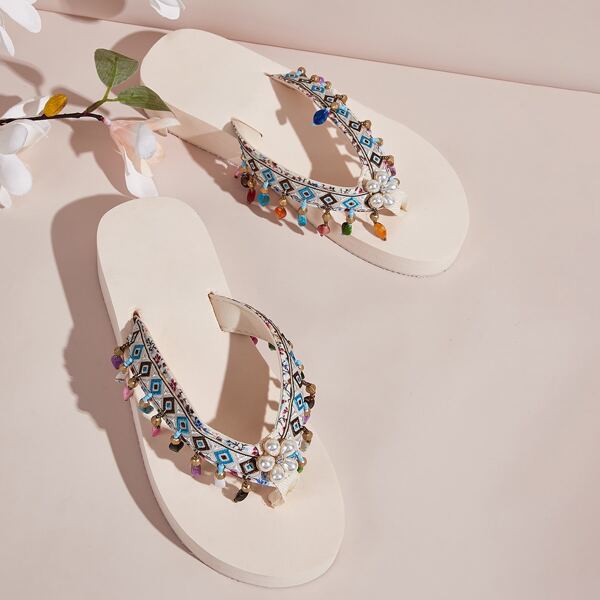 

Faux Pearl Decor Tribal Graphic Flip Flops, Multicolor