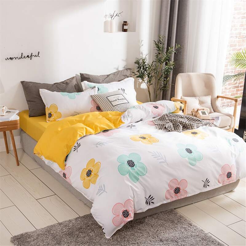 

Flower Print Bedding Set Without Filler, White