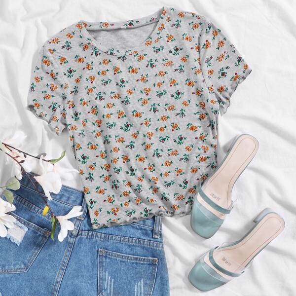 

Lettuce Trim Ditsy Floral Tee, Grey