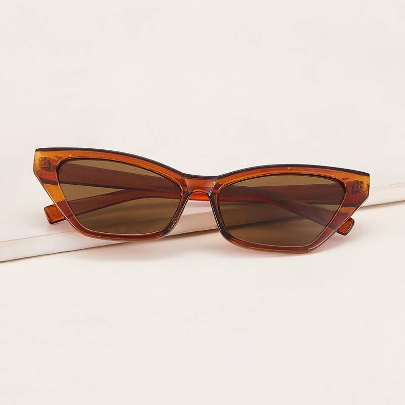 

Cat Eye Sunglasses With Case, Brown