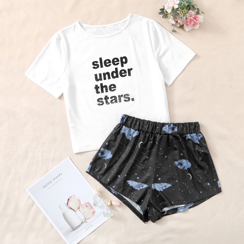 

Galaxy And Slogan Graphic Pajama Set, Black and white