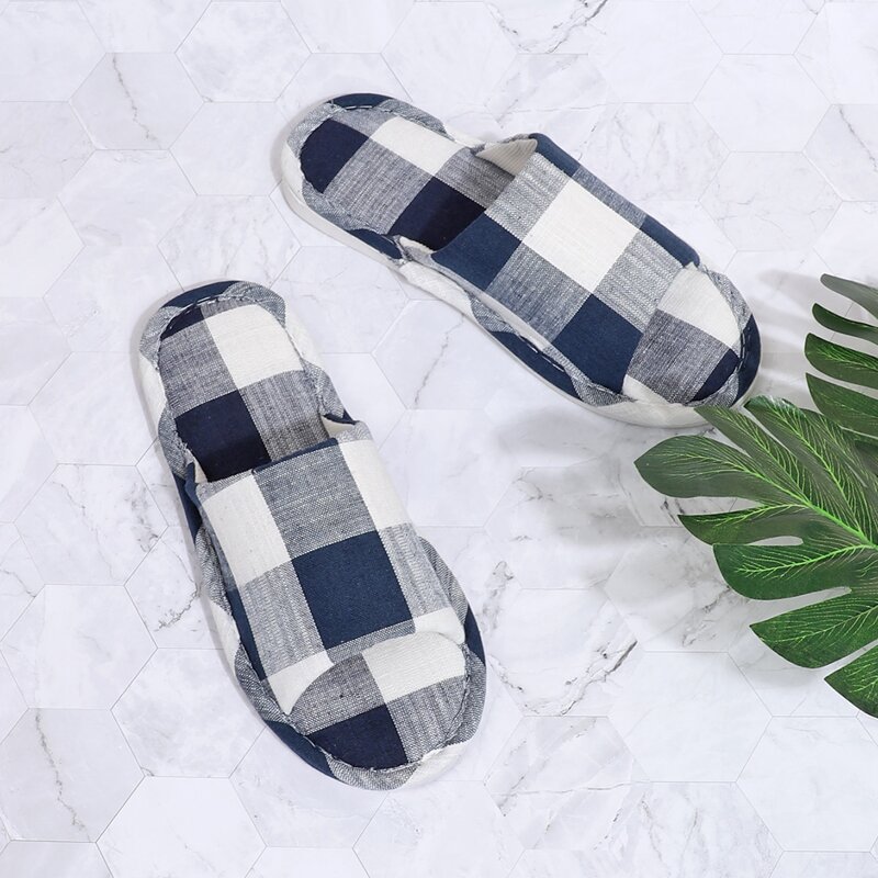 

Guys Open Toe Colorblock Slippers, Multicolor