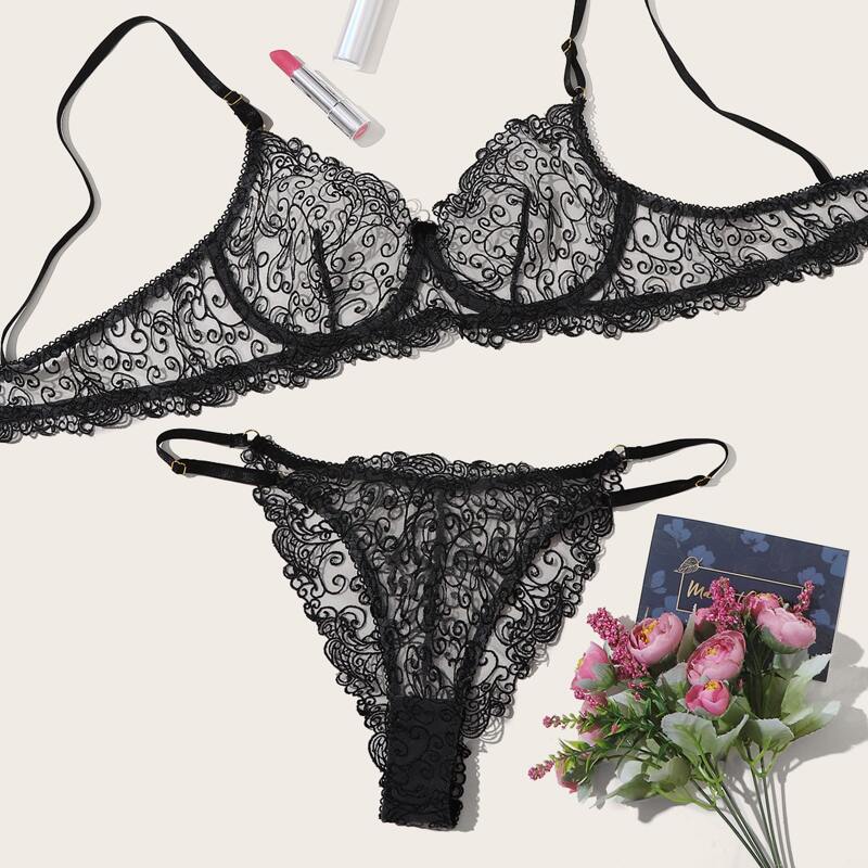 

Embroidered Mesh Underwire Lingerie Set, Black