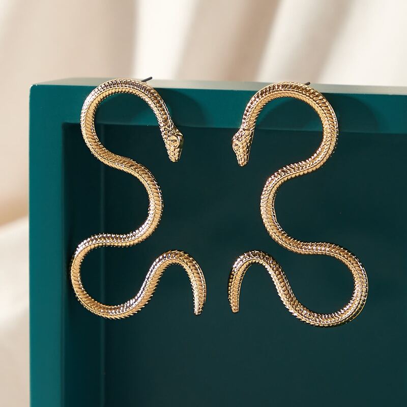 

Metal Serpentine Earrings, Gold